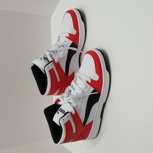 Puma Men's Rebound Layup sneakers size 7.5